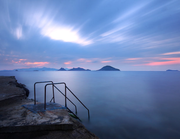 自然海边雷暴景观