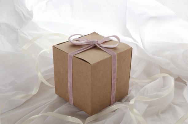 礼品纸巾盒