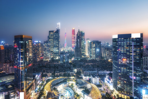 广州闹市夜景