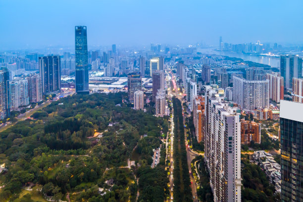 广州闹市夜景