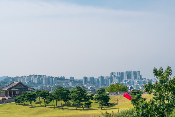 水原街道街景