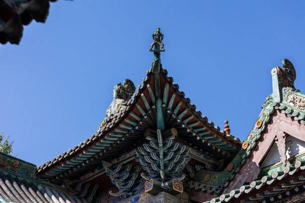 庙宇寺庙屋顶雕刻