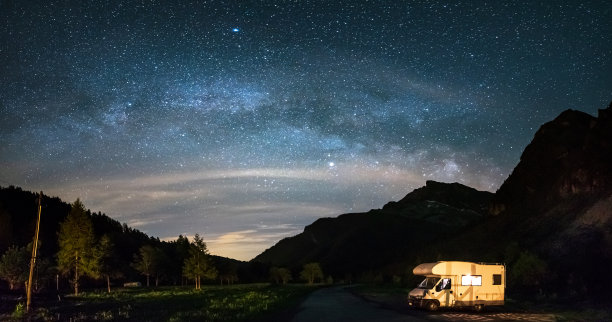 高山星空摄影