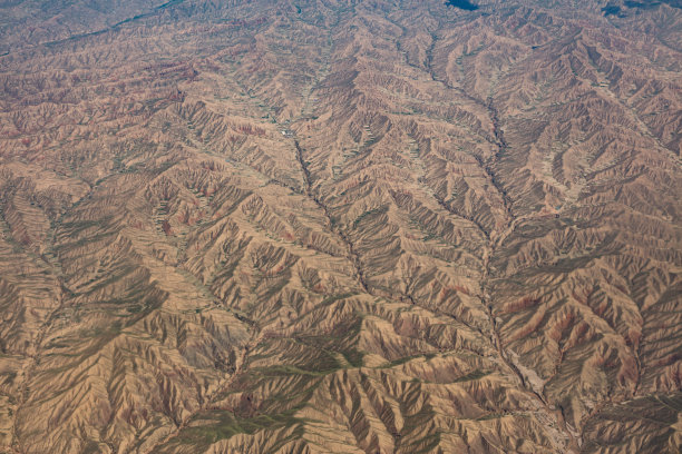 黄土,泥土