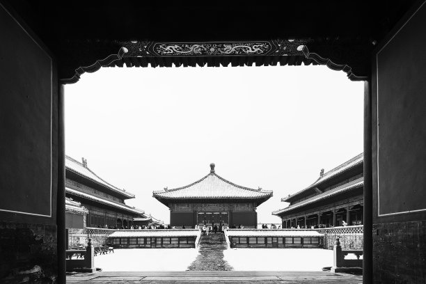 古代宅院雪景