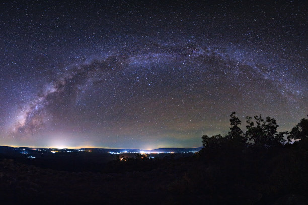 星云夜色浩瀚星空