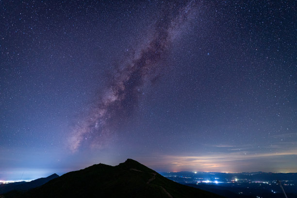 星云夜色浩瀚星空