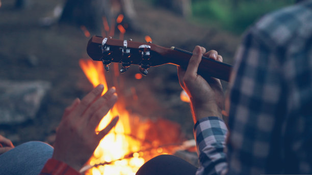 燃烧的火焰吉他