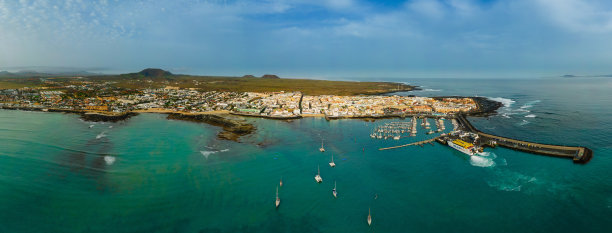 西班牙拉科鲁尼亚海港自然风景