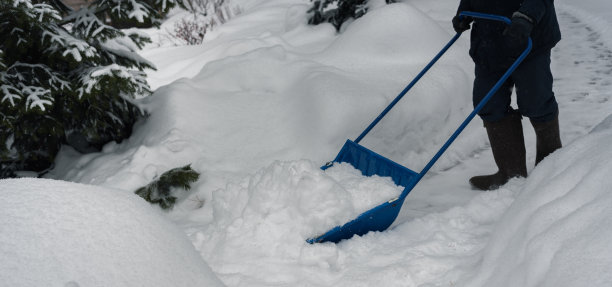 登雪山工具