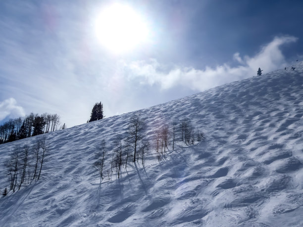 极限挑战户外运动极限运动滑雪