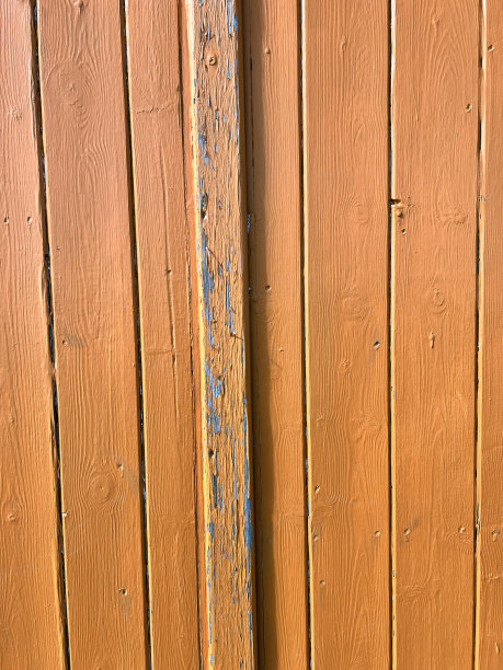 木纹色折叠门