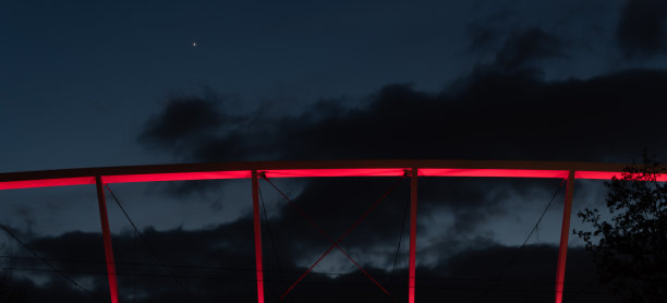 雷电 天空 桥