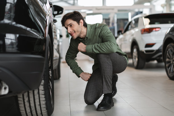 汽车4s店优惠打折