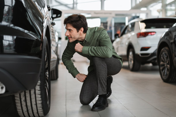 汽车4s店优惠打折