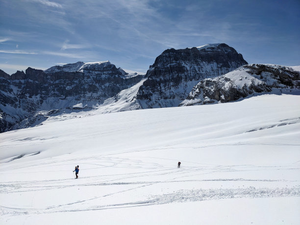 极限挑战户外运动极限运动滑雪