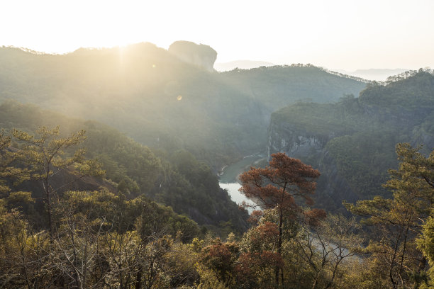 武夷山日出风光