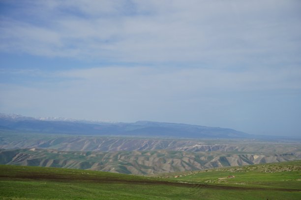 新疆山路