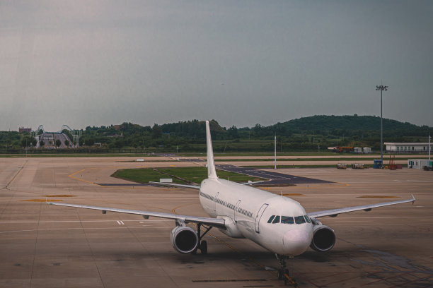 中国国际航空公司,飞机起飞