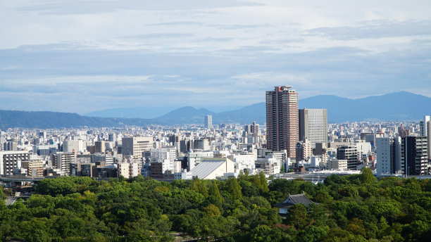 航拍日本大阪城全景