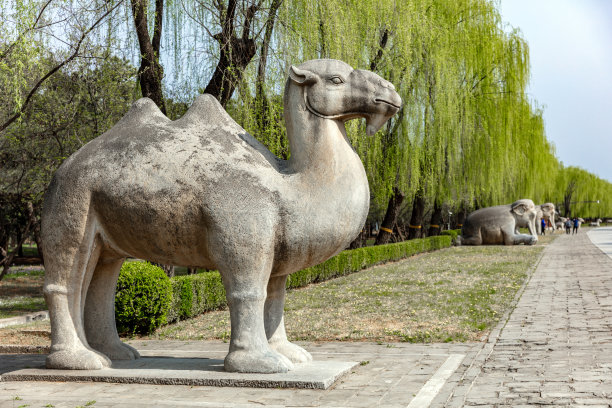 北京明十三陵,神道