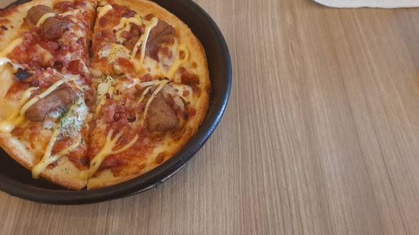 黑椒牛肉披萨高清大图