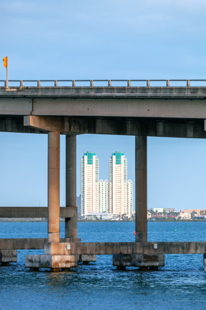 大海立交桥天空云彩