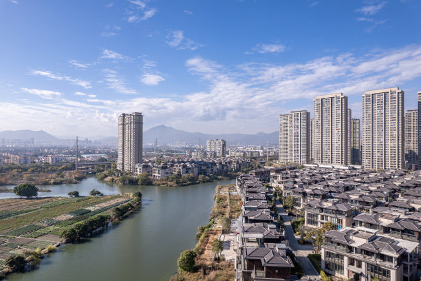 华贵,人类居住地,建筑承包商