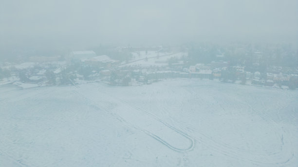 冬季运动会高山滑雪运动员