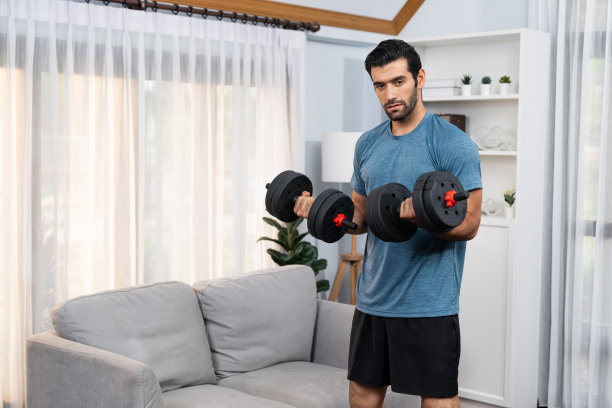 家用健身肌肉力量训练