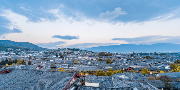 丽江市地标建筑天际线