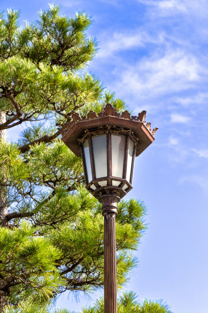 日式木灯笼
