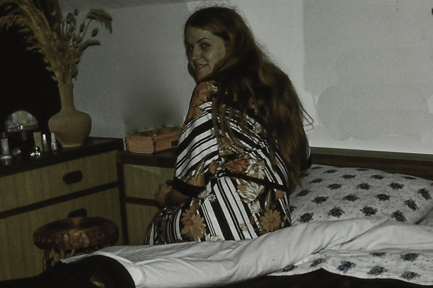 七十年代卧室