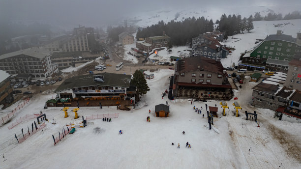 滑雪雪橇,滑雪坡,滑雪缆车