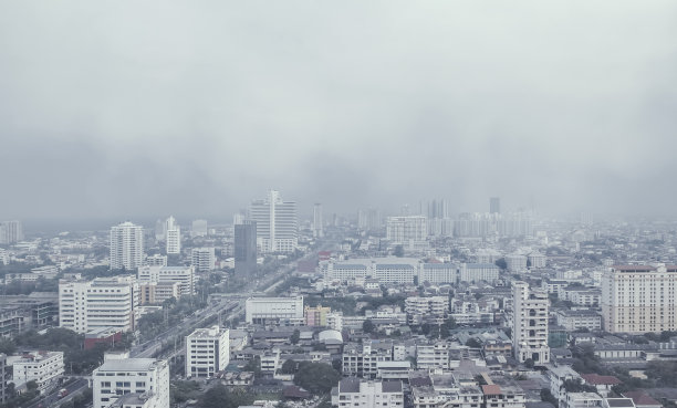 城市污染雾霾天气