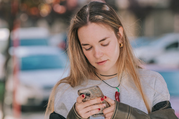 聯(lián)系,長的,4K分辨率