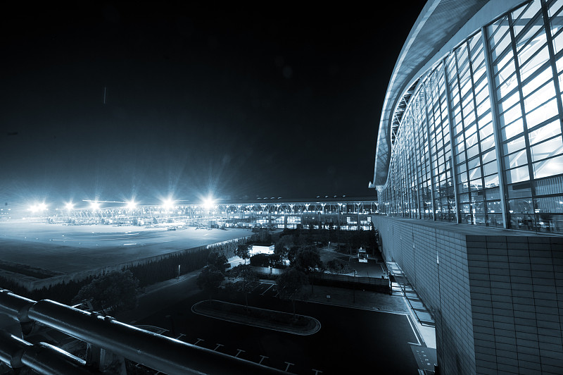 夜晚,机场,上海,水平画幅,幕墙,无人,路,玻璃,钢铁,建筑业