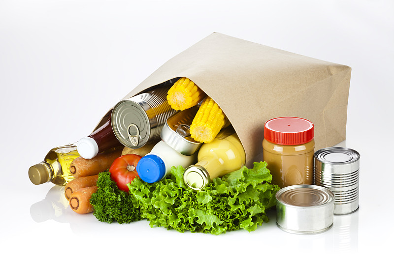购物袋,纸袋,环保袋,食品杂货,超级市场,花生酱,牛皮纸,饮料,蔬菜,牛奶瓶