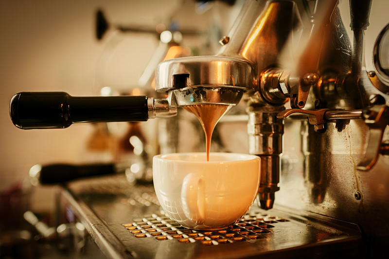 浓咖啡,高压蒸汽咖啡机,咖啡机,选择对焦,褐色,水平画幅,无人,饮料,金属,特写