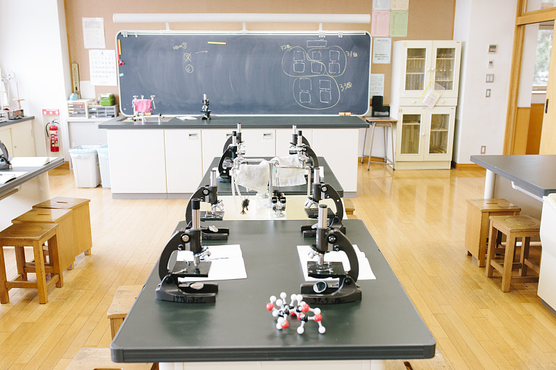 高中,实验室,显微镜,长椅,无人,日本,平衡折角灯,演讲室,教室,科学