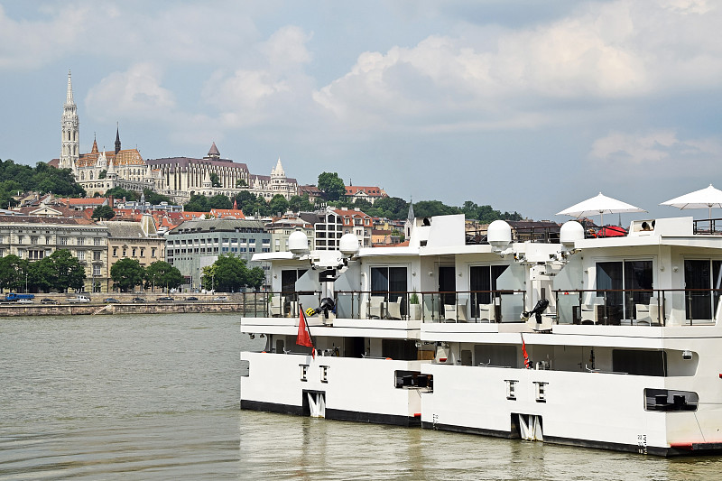 观光船,多瑙河,布达佩斯,匈牙利,渔人堡,城堡峰,水,天空,留白