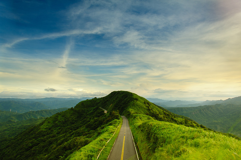 山,路,草,气候与心情,都市风景,多车道公路,现代,黎明,著名景点,光