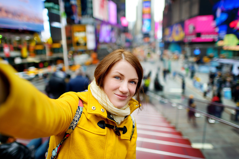 自拍,泰晤士广场,杜菲广场,曼哈顿时代广场,旅行者,纽约,美国,旅游目的地,投影屏幕