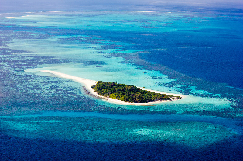 珊瑚岛,马尔代夫,海洋,岛,航拍视角,头等舱,珊瑚色,平房,水,天空