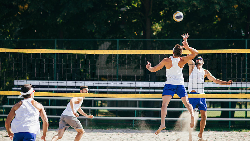 沙滩排球,动作,男人,球,水平画幅,沙子,职业运动员,夏天,户外,白人