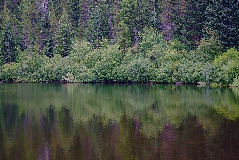 镜湖,俄勒冈州,桨叉架船,羽冠山国家森林,卡斯基德山脉,俄勒冈郡,自然荒野区,水平画幅,无人,风景