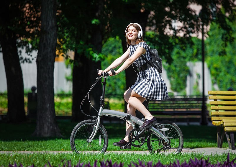 自行车,青年女人,派克大街,旅途,运动,肖像,公园,草,欢乐,户外