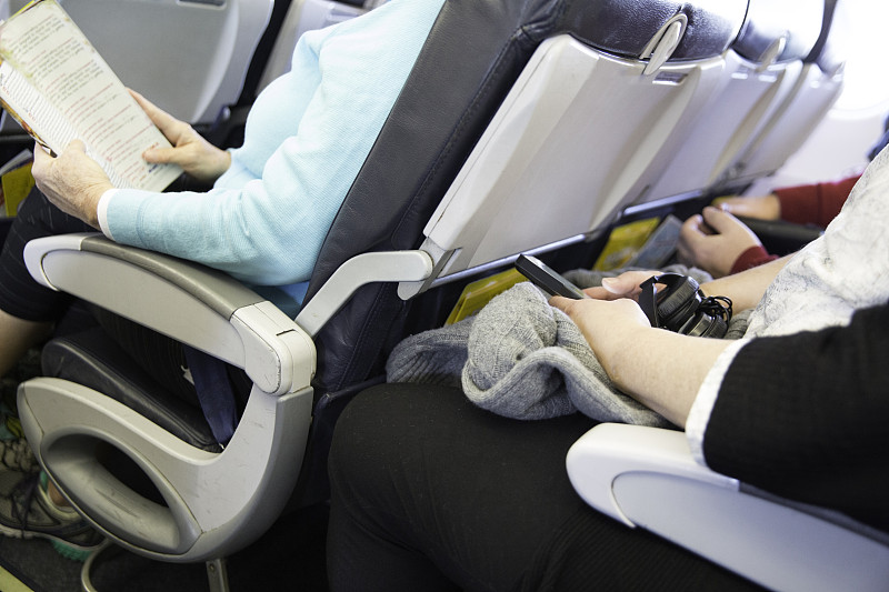 乘客,拥挤的,飞机,平衡折角灯,座位,公亩,经济舱,扶手,车座,不舒服