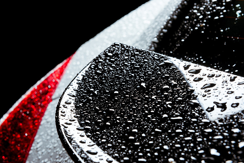 水,雨,黑色,水滴,红色,汽车,动物躯干,留白,水平画幅,纹理效果