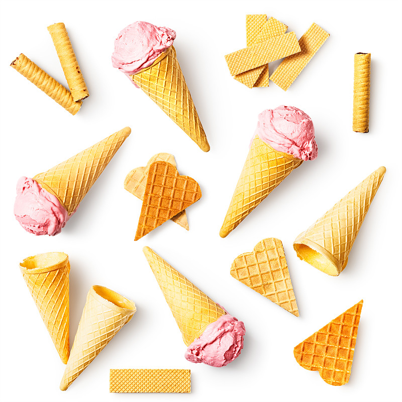 草莓冰淇淋,华夫饼,华夫饼干,冰淇淋蛋卷,圣代,甜食,冰淇淋,正上方视角,合成图像,无人